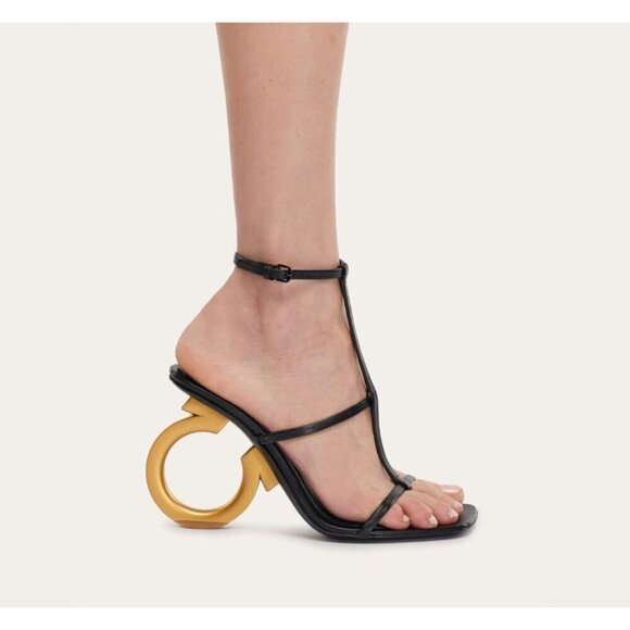 Ferragamo Elina Sandals in Black Leather 7.5 With Box Womens Logo High Heels - Picture 1 of 17